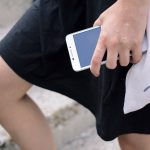 スマホの寿命を延ばせば温暖化への影響を30％減らせる！？