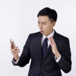 出たくない電話着信に電源ボタンだけで対処する方法