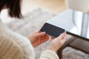 HDMI経由でiPhoneの画面をTVに出力するには？