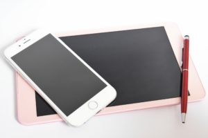 TwitterやFacebookで動画を自動再生しない