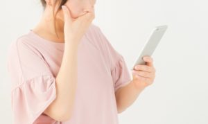 iPhoneが勝手に再起動するバグとその対処法