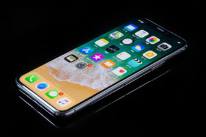 あなたのiPhoneが遅い原因はハッキング？仮想通貨マイニングアプリが横行