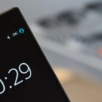 アプリのバックグランドをオフにして電池を長持ちさせる