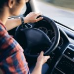 iPhoneで運転中の通知を停止する機能の設定方法