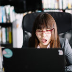 メールの誤送信を防ぐならアドレスをマークの設定をする