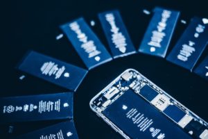 iOS13.6.1でバッテリー問題が再発！？iPhoneが熱くなったら解消方法を！