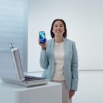 まだ予約も始まっていないのに?iPhone12 miniをを紹介する動画が見つかる!