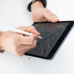 2022年9月に登場！？折りたたみiPhoneでiPad miniは終了になるかも！