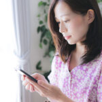 iPhoneの電波が繋がりにくくなる原因と対処法について