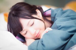 衝撃の結果！？iPhoneに搭載されたナイトシフトは睡眠の質に影響なし