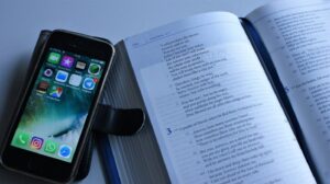 iPhoneでアプリのダウンロード時間が早くなる方法
