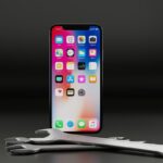 iPhone Xのフロントパネルを交換する方法!修理手順やお店に頼む場合の料金を紹介