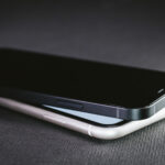 iPhoneで液晶が真っ暗になる原因と対処法について解説