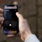 iPhoneで画面の一部が操作できなくなる原因と対処法