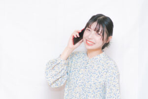 AirPodsを補聴器のように使えるライブリスニングとは