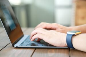 iPhoneのテキスト自動認識機能をオンにする方法