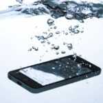 iPhoneを誤って水没させたときの正しい対処方法をご紹介