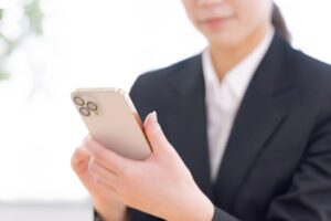 iPhoneで画面が点滅する原因と対処方法について