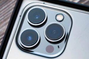 iPhoneで手振れ補正が機能しなくなる不具合の原因と対処法