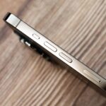 iPhoneで勝手に音量が変わる原因と対処法について