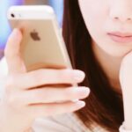 iPhoneで画面が固まる原因と対処方法について