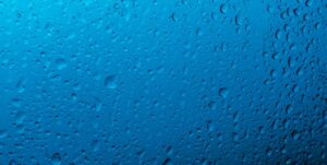 結露によって水没したiPhoneを復活させる方法について