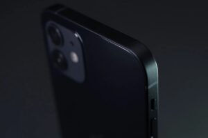 iPhoneで急に電源が落ちてしまう原因と対処法について