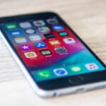 iPhoneのホーム画面にある検索を削除する方法