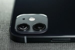 iPhoneのフラッシュ機能が使えなくなる原因と対処法