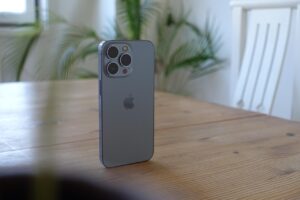 iPhoneの大画面派は片手ジェスチャーの設定がおすすめ