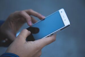 iPhoneのスタンバイ機能が明るく感じたとき