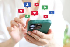 インストールしたアプリが削除できないときは機能制限