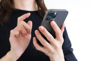 Safariの見やすさを重視するのであればコンパクト表示