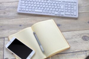 iPhoneのsafariで気をそらすものを表示させない方法