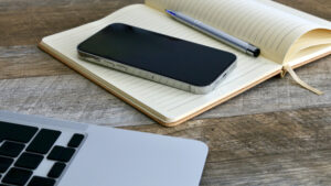 iPhoneのiCloudを使って家族にカレンダーを共有する