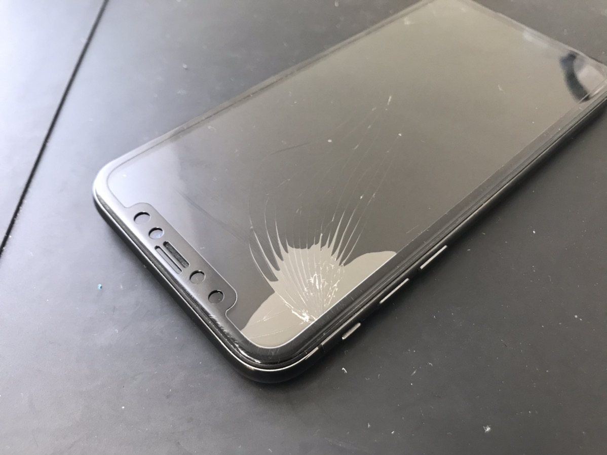 修理前のiPhoneX