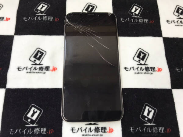 iPhoneXの画面割れも最短30分修理のモバイル修理.jp 伊勢崎本店