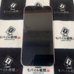 画面が割れているiPhone14