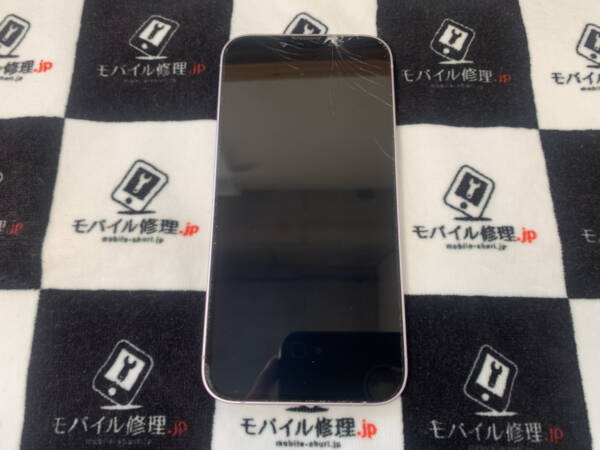 画面上部のガラスが割れてしまったiPhone14の修理依頼