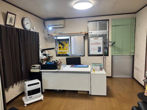 iPhone修理専門-モバイル修理.jp 太田南店 店内