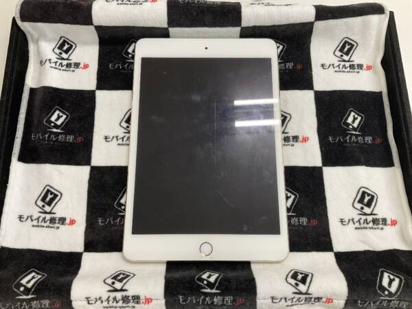 修理事例：iPadmini4のバッテリー交換